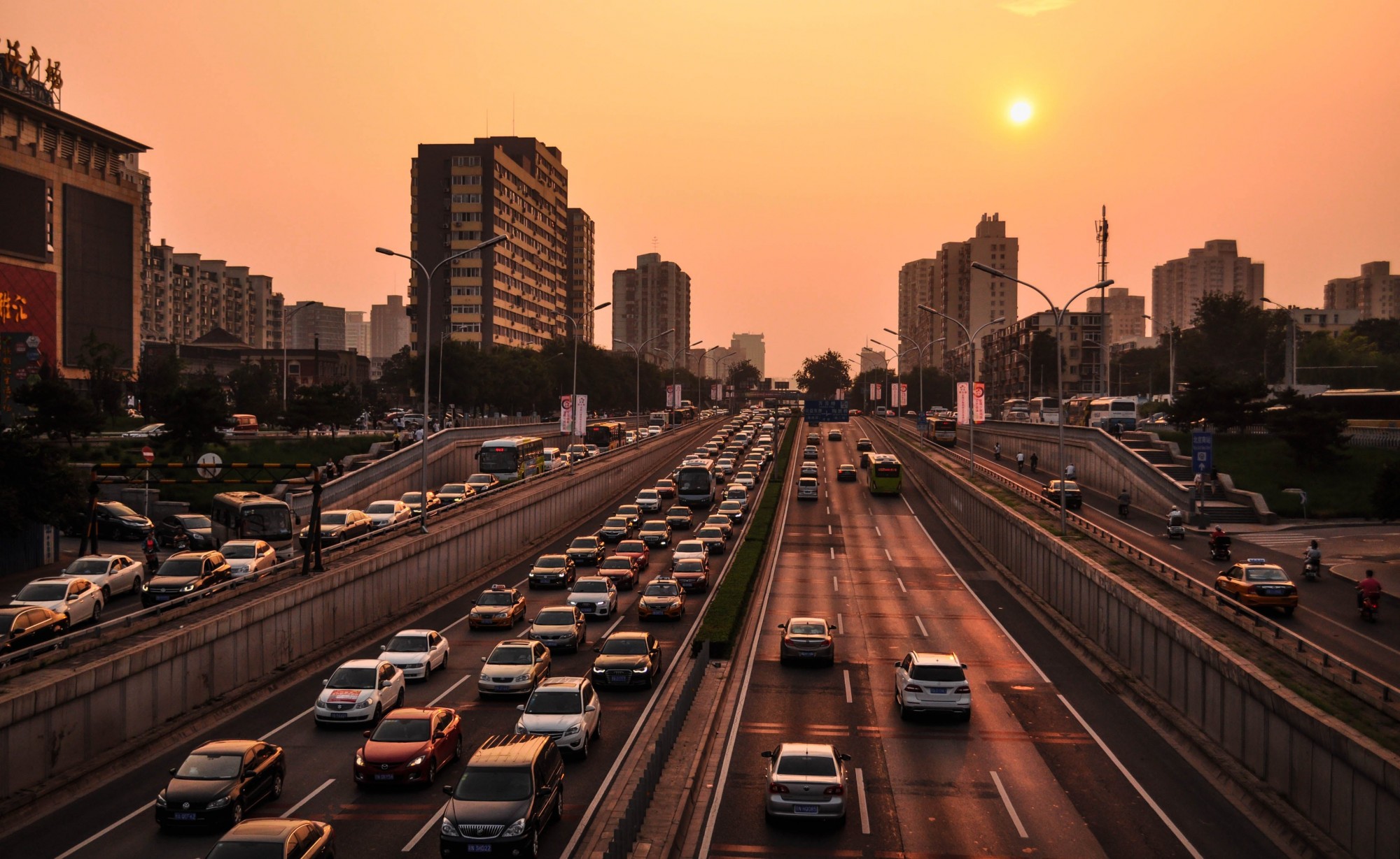 2023年，我國(guó)汽車出口將超過(guò)500萬(wàn)輛，創(chuàng)新的歷史紀(jì)錄